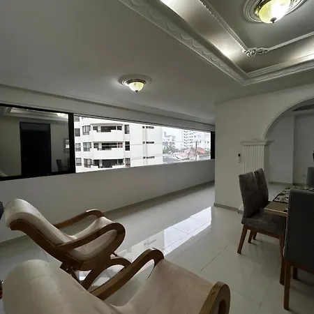 Apartamento Cerca Al Mar Bocagrande * Cartagena